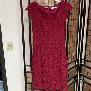 Elegant Red Lace Midi Dress